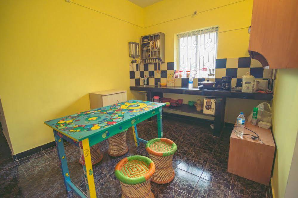 Anjuna By Roadhouse Hostels Goa Exterior photo